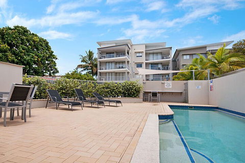 Spectacular Unit Overlooking Pumicestone Passage Welsby Pde Bongaree - Timeshare Accommodation 3