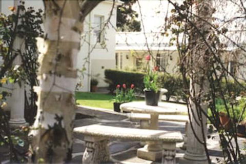 Merton Manor Exclusive Bed And Breakfast - Timeshare Accommodation 1