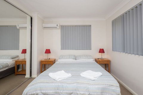 Parkside Apartments - Timeshare Accommodation 5