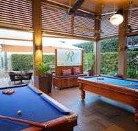 O'Shea's Royal Hotel - Timeshare Accommodation