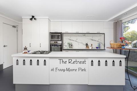 The Retreat At Froog-Moore Park - Timeshare Accommodation 6