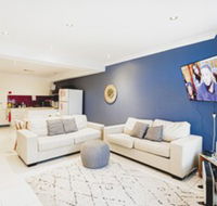 Manly Beach House - Timeshare Accommodation