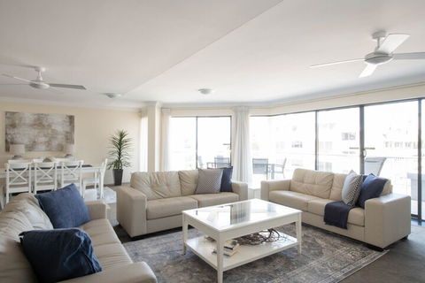 Manly Surfside Holiday Apartments - Timeshare Accommodation 5