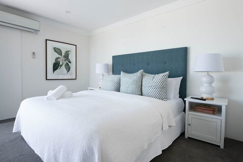 Manly Surfside Holiday Apartments - Timeshare Accommodation 4