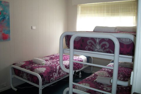 Top Of The Lake Units - Timeshare Accommodation 7