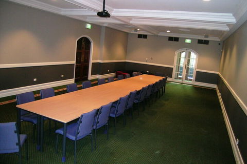 RMIT Village House - Timeshare Accommodation 5