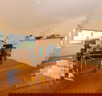 The Esplanade Kingston Beach - Beachfront