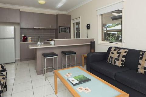 Emerald Inn - Timeshare Accommodation 5