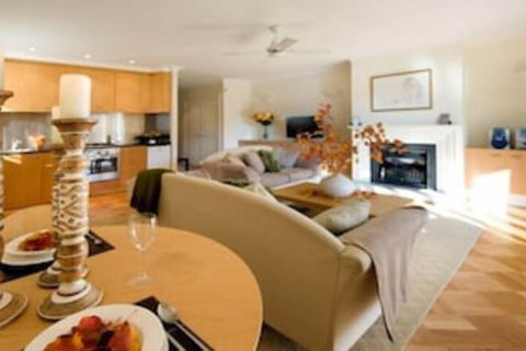Lakeside Suites 1 - Timeshare Accommodation 2