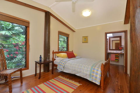 Cow Bay Homestay B & B - Timeshare Accommodation 1
