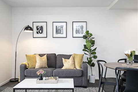 CANBERRA CHIC-Hosted By L'Abode - Timeshare Accommodation 0