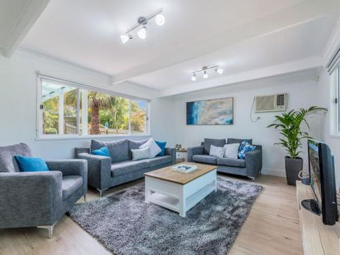 DRIFTAWAY ACROSS FROM SURF BEACH - Timeshare Accommodation 6