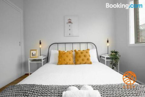 109Cozy Cranbourne Family House5Bed2Bath2Parking - Timeshare Accommodation 3