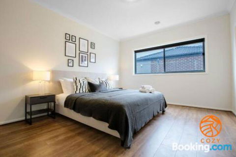 109Cozy Cranbourne Family House5Bed2Bath2Parking - Timeshare Accommodation 4