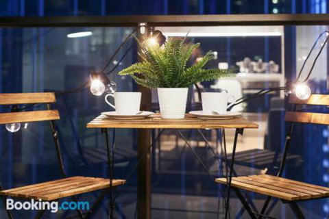 2BR LightHouse Suites In Melbourne CBD - Timeshare Accommodation 5