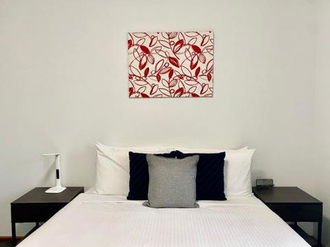 Sevens Avenue Guest House - Timeshare Accommodation 0