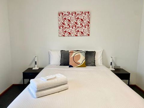 Sevens Avenue Guest House - Timeshare Accommodation 1