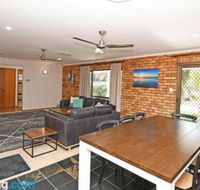 Urangan Harbour Bungalow