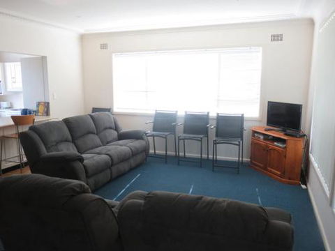 Cabenay 3 VIEWS ACROSS THE PARK - Timeshare Accommodation 3