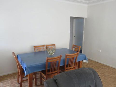 Cabenay 3 VIEWS ACROSS THE PARK - Timeshare Accommodation 2