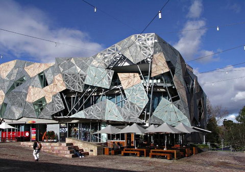 A Stylish & Comfy CBD Studio Near Southern Cross - Timeshare Accommodation 1