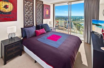 Luxury 3BR Apt With Incredible Views - Timeshare Accommodation 2