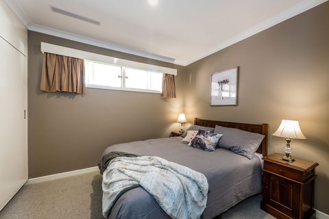 Hedge House- Luxury Space Style Location - Timeshare Accommodation 6
