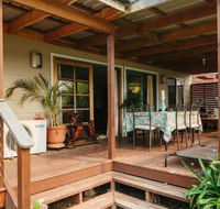 Comfortable Outdoor Entertaining Lake Walks - Timeshare Accommodation