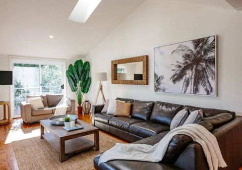 Seagrass House Modern North Avoca Oasis - Timeshare Accommodation 0