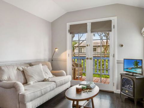 Cottage 3 Hyams Beach Seaside Cottages - Timeshare Accommodation 5