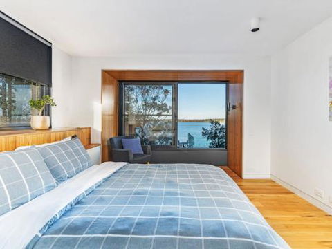 ESTUARY HOUSE Basin View 4pm Check Out Sundays - Timeshare Accommodation 1