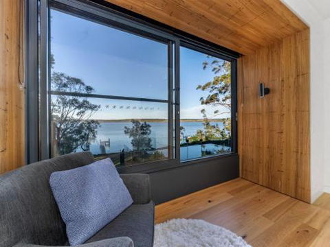 ESTUARY HOUSE Basin View 4pm Check Out Sundays - Timeshare Accommodation 6