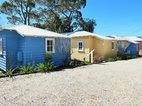 Cottage 2 Hyams Beach Seaside Cottages - Timeshare Accommodation 6