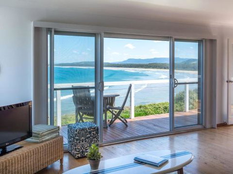 90 OCEANS EDGE Gerroa 4pm Check Out Sundays - Timeshare Accommodation 0
