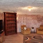 Desert Gum Retreat Gough St - Timeshare Accommodation 0