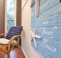 Black Wattle at Hyams Beach 4pm Check Out Sundays - Timeshare Accommodation