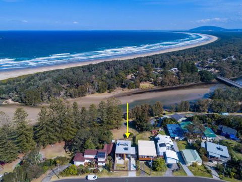 FAIRYTALE Gerroa 4pm Check Out Sundays - Timeshare Accommodation 0