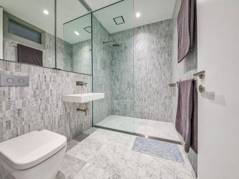 FAIRYTALE Gerroa 4pm Check Out Sundays - Timeshare Accommodation 4