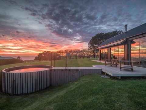 THE SHED Gerroa 4pm Checkout On Sundays & Public Holidays - Timeshare Accommodation 0