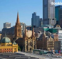 Flinders Lane Melbourne Apartment by Ready Set Host - Timeshare Accommodation
