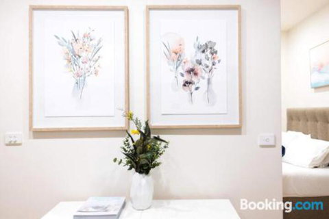 Flinders Lane Melbourne Apartment By Ready Set Host - Timeshare Accommodation 5
