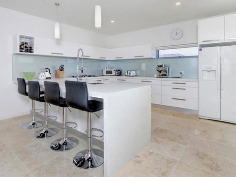 Rosalea By The Bay - Timeshare Accommodation 4