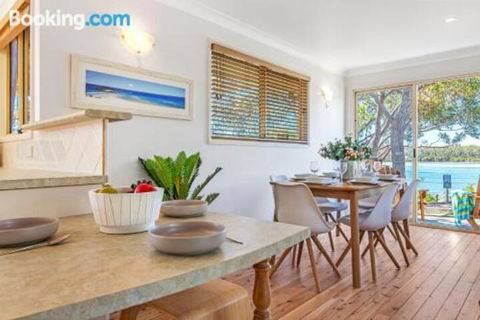 Matron Porter Drive 1 Narrawallee - Timeshare Accommodation 3