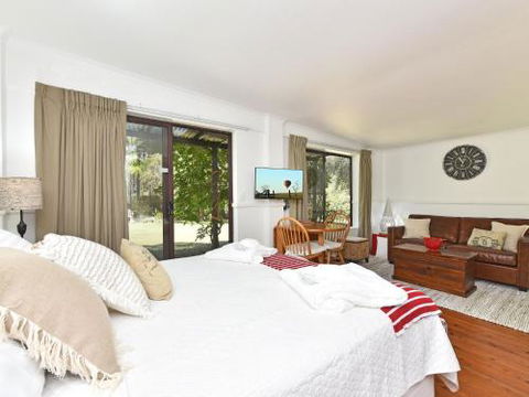 Olive Grove Studio 1 - Timeshare Accommodation 0