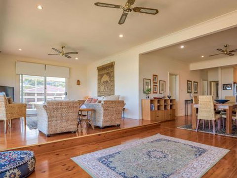 FRESHWATER Gerroa 4pm Check Out Sundays - Timeshare Accommodation 4