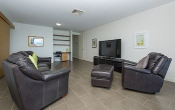 1 Bright Point Apartment 5501 - Timeshare Accommodation 6
