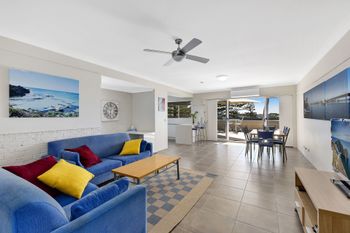 Lakeshore Apartment 3 - Timeshare Accommodation 6