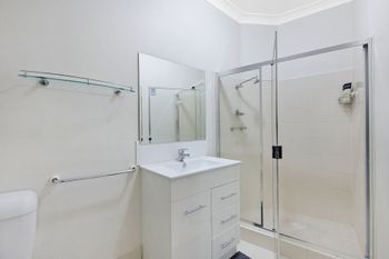Lakeshore Apartment 3 - Timeshare Accommodation 2