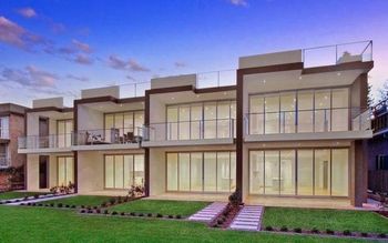 Nautilus Beachfront Apartment 12 - Timeshare Accommodation 0