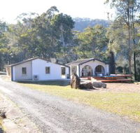 Quiet Rural Retreat with Spa - Timeshare Accommodation